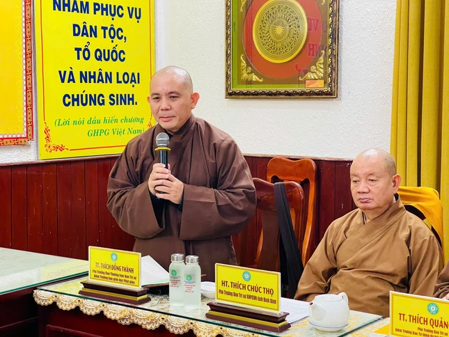 Thượng tọa Thích Đồng Thành phát biểu Thượng tọa Thích Đồng Thành phát biểu