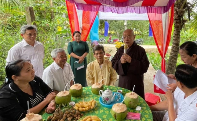 Hòa thượng Thích Trí Minh phát biểu