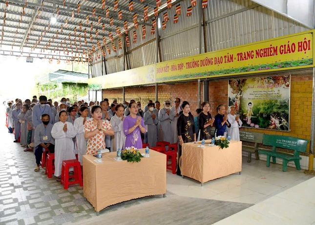 Niệm Phật cầu gia bị