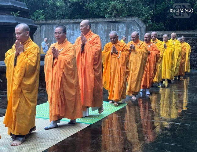 Thành kính tưởng nhớ thâm âm của Tổ sư