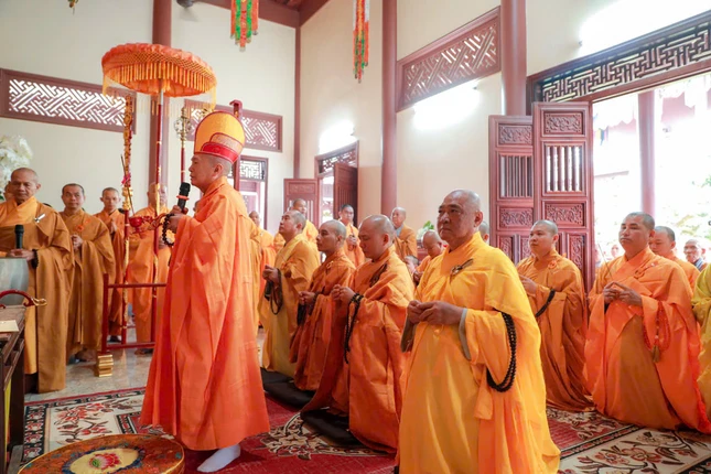 Khóa lễ cung tiến Giác linh Tổ sư