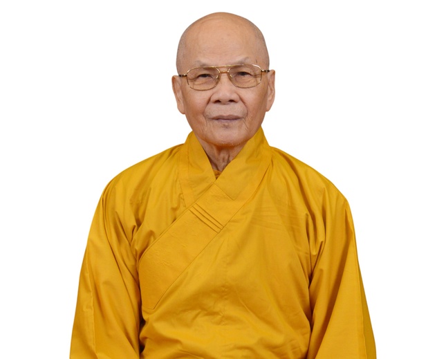 Trưởng lão Hòa thượng Thích Tâm Thủy, Ủy viên Thường trực Hội đồng Chứng minh, trụ trì chùa Hương Sơn (tỉnh Phú Yên)