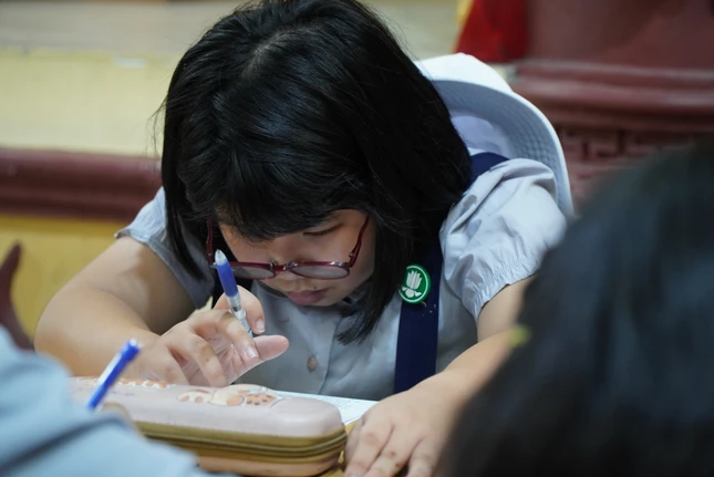 Chăm chú học giáo lý