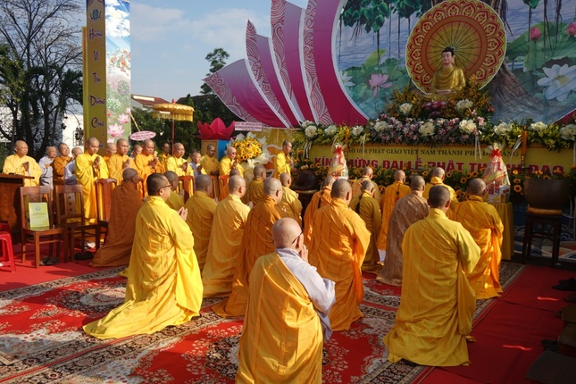 Khóa lễ tụng kinh cầu nguyện