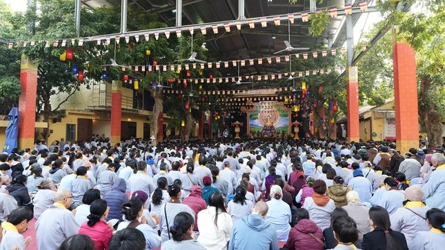 Khóa tu diễn ra trong 2 ngày 6 và 7-1