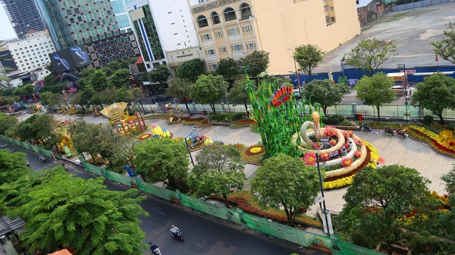 Toàn cảnh đường hoa Nguyễn Huệ Tết Ất Tỵ 2025