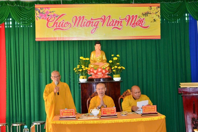 Hòa thượng Thích Huệ Tâm phát biểu Hòa thượng Thích Huệ Tâm phát biểu