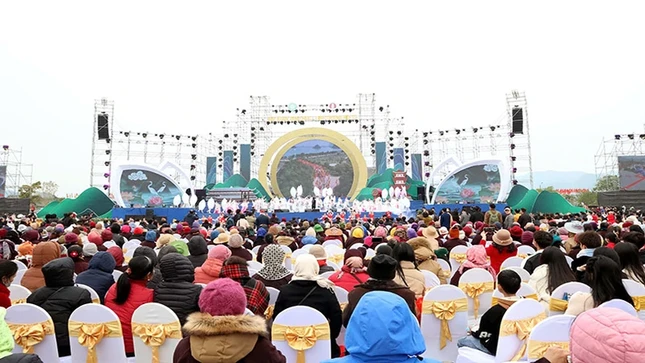 Quang cảnh buổi lễ