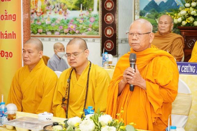 Hòa thượng Thích Giác Nhân ban đạo từ