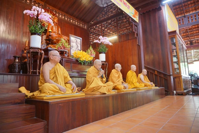 Hòa thượng Thích Giác Toàn phát biểu khai mạc