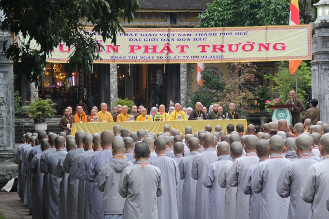 Quang cảnh buổi lễ khai mạc