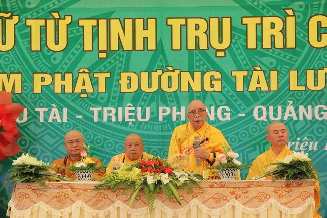 Hòa thượng Thích Thiện Tấn ban đạo từ