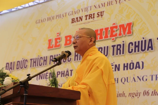 Thượng tọa Thích Huệ Nhẫn phát biểu khai mạc