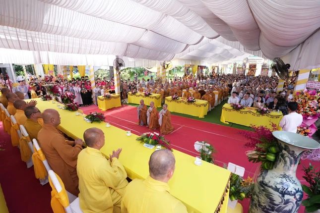 Toàn cảnh buổi lễ