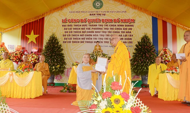 Sư cô Thích nữ Tuệ Phương trụ trì chùa Gio An (xã Gio An)