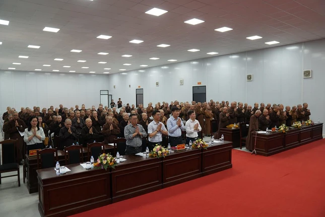 Niệm Phật cầu gia hộ