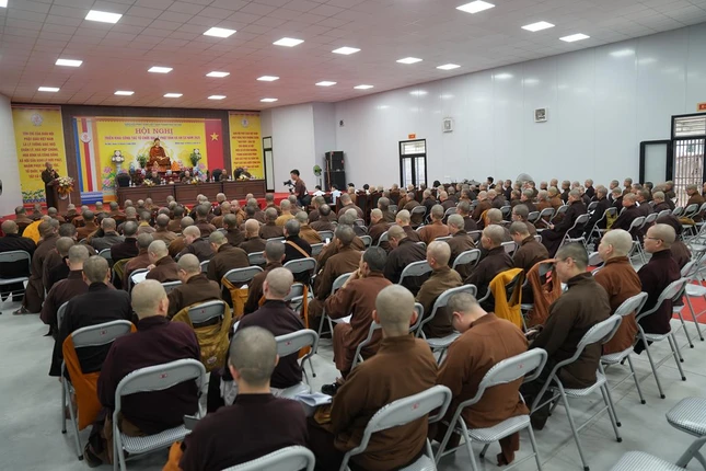 Quang cảnh hội nghị