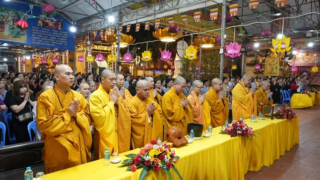 Niệm Phật cầu gia hộ Niệm Phật cầu gia hộ