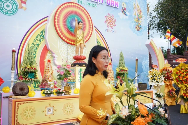 Phó Chủ tịch UBND TP.Đà Nẵng Nguyễn Thị Anh Thi phát biểu