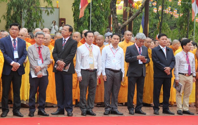 Lãnh đạo TP.Huế tham dự Đại lễ Phật đản tại tổ đình Từ Đàm