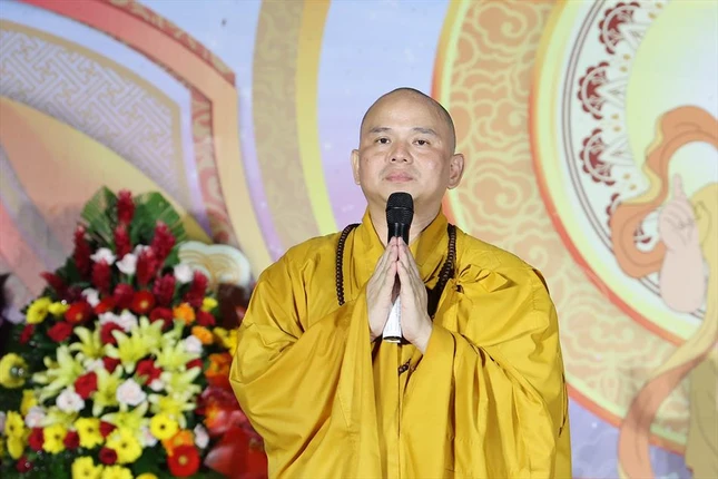 Đại đức Thích Lệ Ngôn phát biểu khai mạc Đại đức Thích Lệ Ngôn phát biểu khai mạc