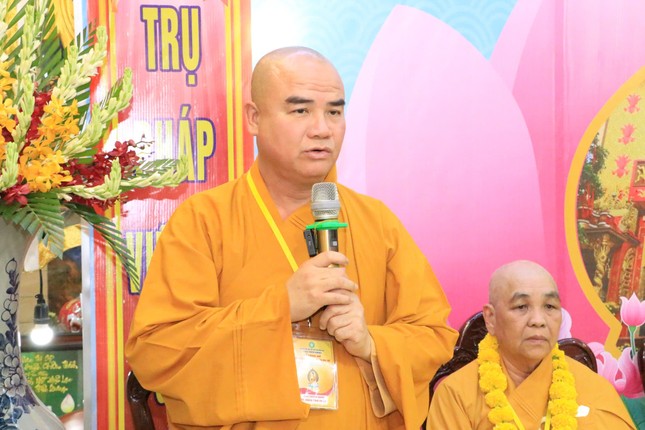 Thượng tọa Thích Tĩnh Triệt ban đạo từ