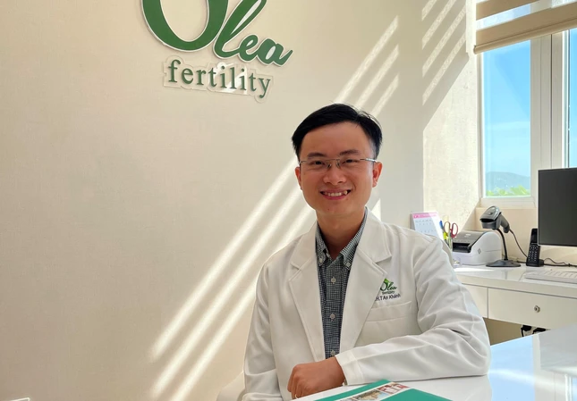 Bác sĩ Lê Khắc Tiến