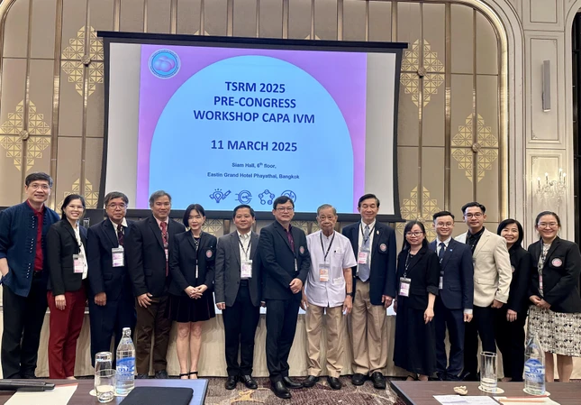 Bác sĩ Lê Khắc Tiến - Báo cáo viên khách mời (Invited Speaker) tại Hội thảo về Kỹ thuật nuôi trưởng thành noãn non trong ống nghiệm (CAPA-IVM) tại Thái Lan năm 2025