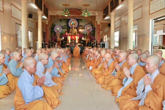 Trường hạ Ni chùa Liên Hoa có 100 hành giả an cư Trường hạ Ni chùa Liên Hoa có 100 hành giả an cư