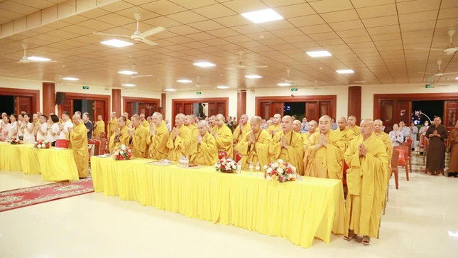 Niệm Phật cầu gia hộ Niệm Phật cầu gia hộ