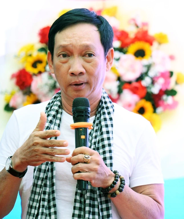 Nhiếp ảnh gia Trần Thế Phong