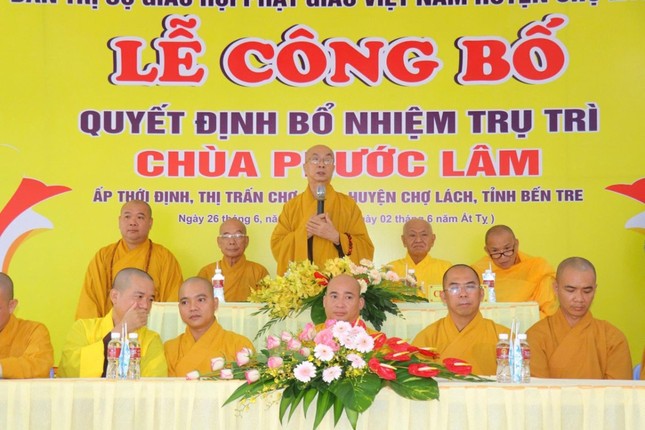Hòa thượng Thích Nhựt Tấn ban đạo từ