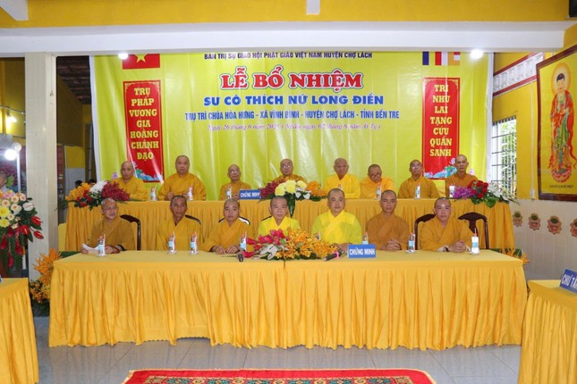 Chư tôn đức chứng minh buổi lễ