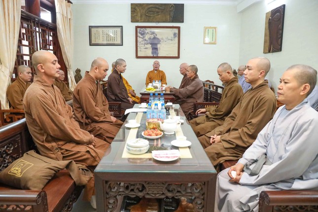 Quang cảnh buổi họp mặt cuối nhiệm kỳ của Ban Trị sự GHPGVN Q.Tân Bình trước khi dừng hoạt động vào ngày 1-7