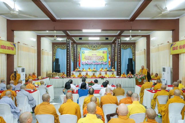 Quang cảnh hội nghị