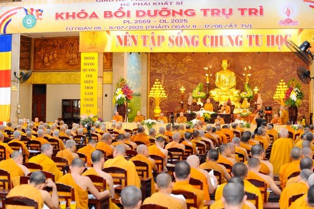 Quang cảnh buổi lễ khai mạc