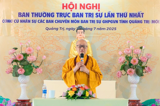 Hòa thượng Thích Tánh Nhiếp phát biểu khai mạc