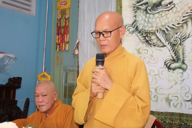 Hòa thượng Thích Tâm Linh ban đạo từ