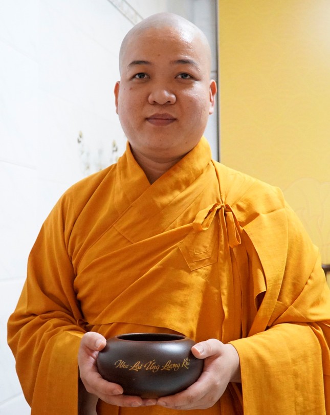 Thầy Thích Bảo Hoàng