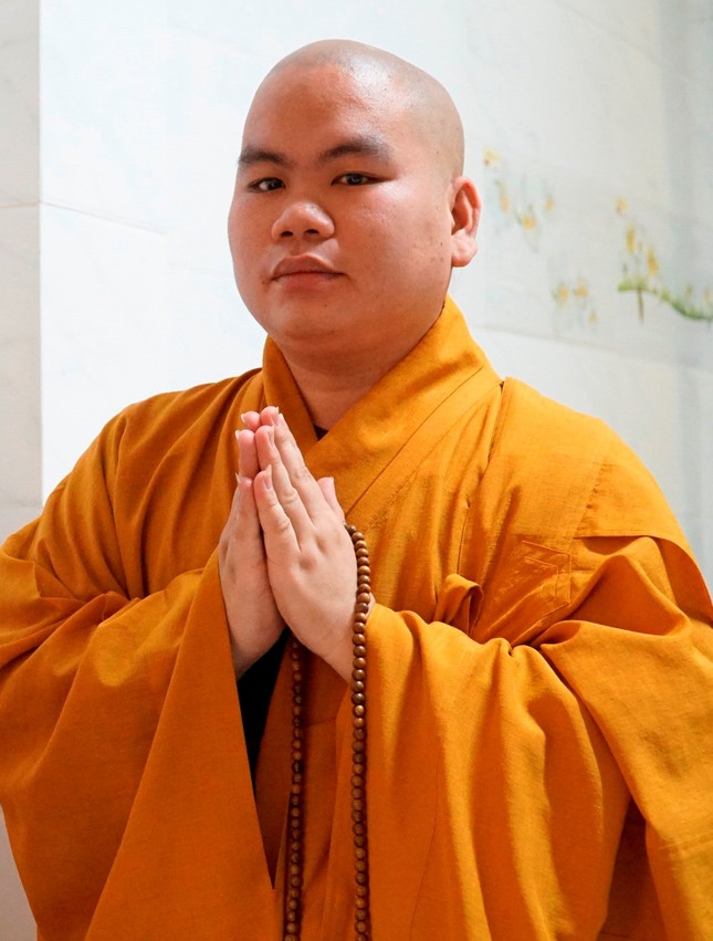 Thầy Thích Giác Tịnh