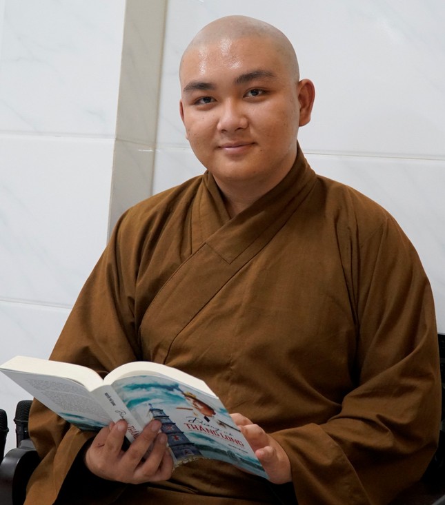 Thầy Thích Minh Sỹ