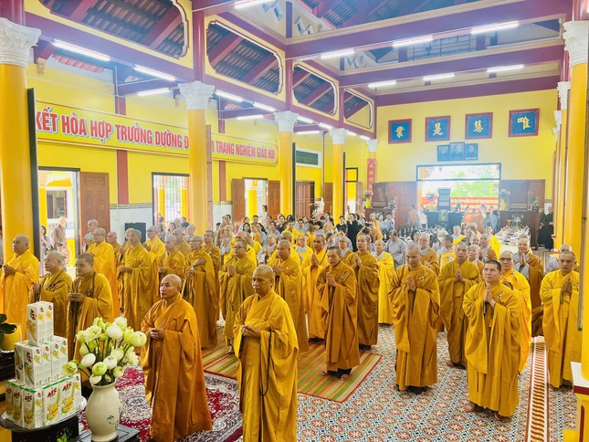 Khóa lễ cầu nguyện