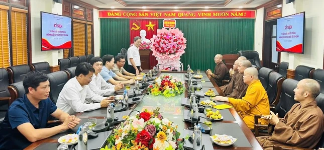 Phó Giám đốc Sở Nội vụ, Trưởng ban Dân tộc và Tôn giáo tỉnh Vũ Tiến Tuấn phát biểu