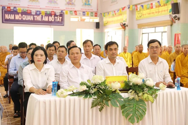 Đại biểu tham dự