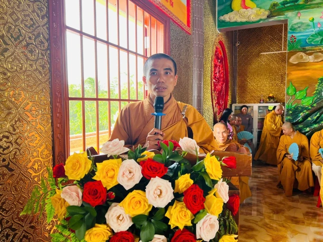 Đại đức Thích Quảng Trí phát biểu khai mạc