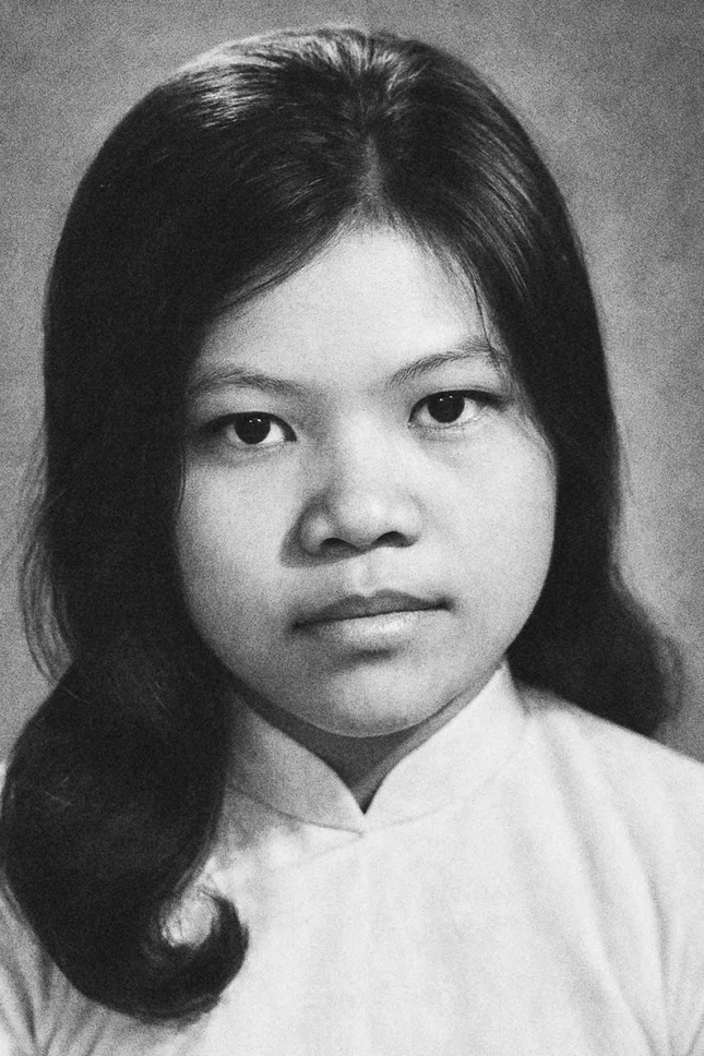 Chân dung liệt nữ Quách Thị Trang