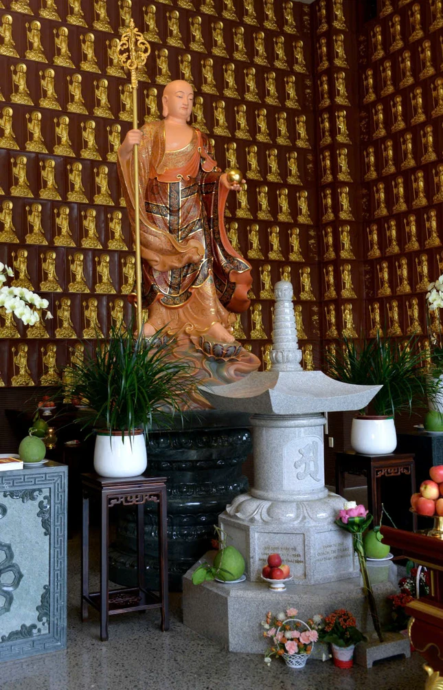 Mộ phần Thánh tử đạo Quách Thị Trang tại Địa Tạng các - chùa Phổ Quang (P.Tân Sơn Hòa, TP.HCM) - Ảnh: Bảo Toàn