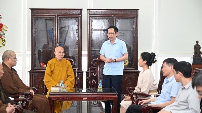 Giám đốc Sở Nội vụ TP.Hải Phòng Vũ Tiến Phụng phát biểu