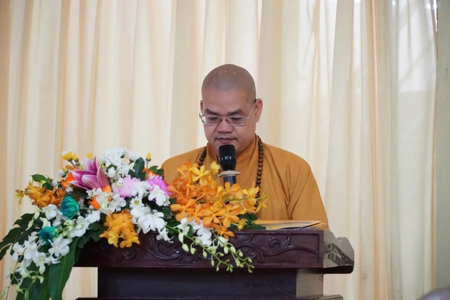 Đại đức Thích Huệ Phát triển khai quyết định nhân sự khu vực VI