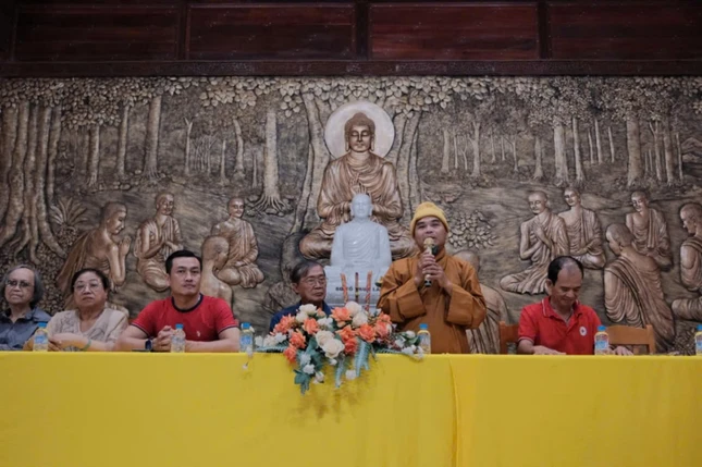 Thượng tọa Thích Đạt Ma Đắc Thịnh phát biểu